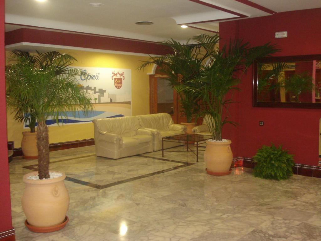 Hotel San Vicente - Centro Playa Conil De La Frontera Buitenkant foto
