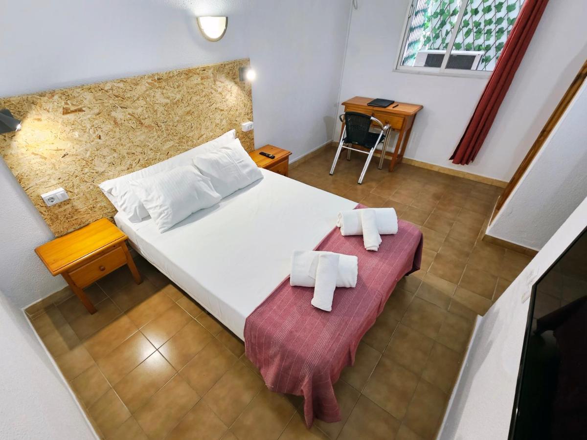 Hotel San Vicente - Centro Playa Conil De La Frontera Buitenkant foto
