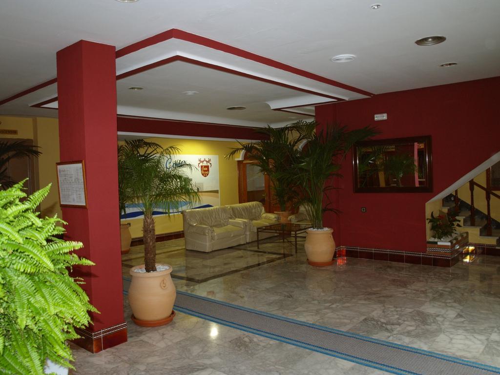 Hotel San Vicente - Centro Playa Conil De La Frontera Buitenkant foto